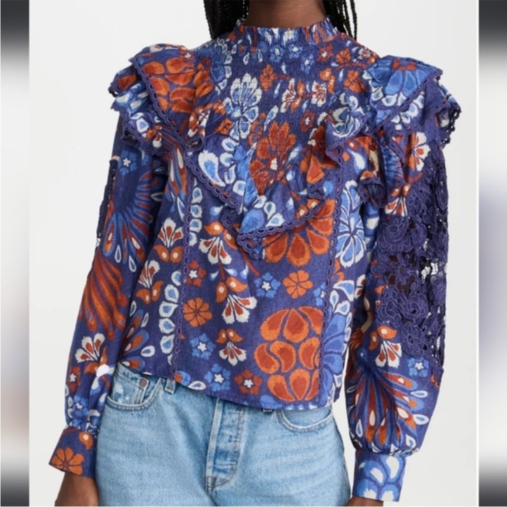 FARM RIO Smocked Pineapple Flowers Navy Blue
Blouse Large - Picture 3 of 14